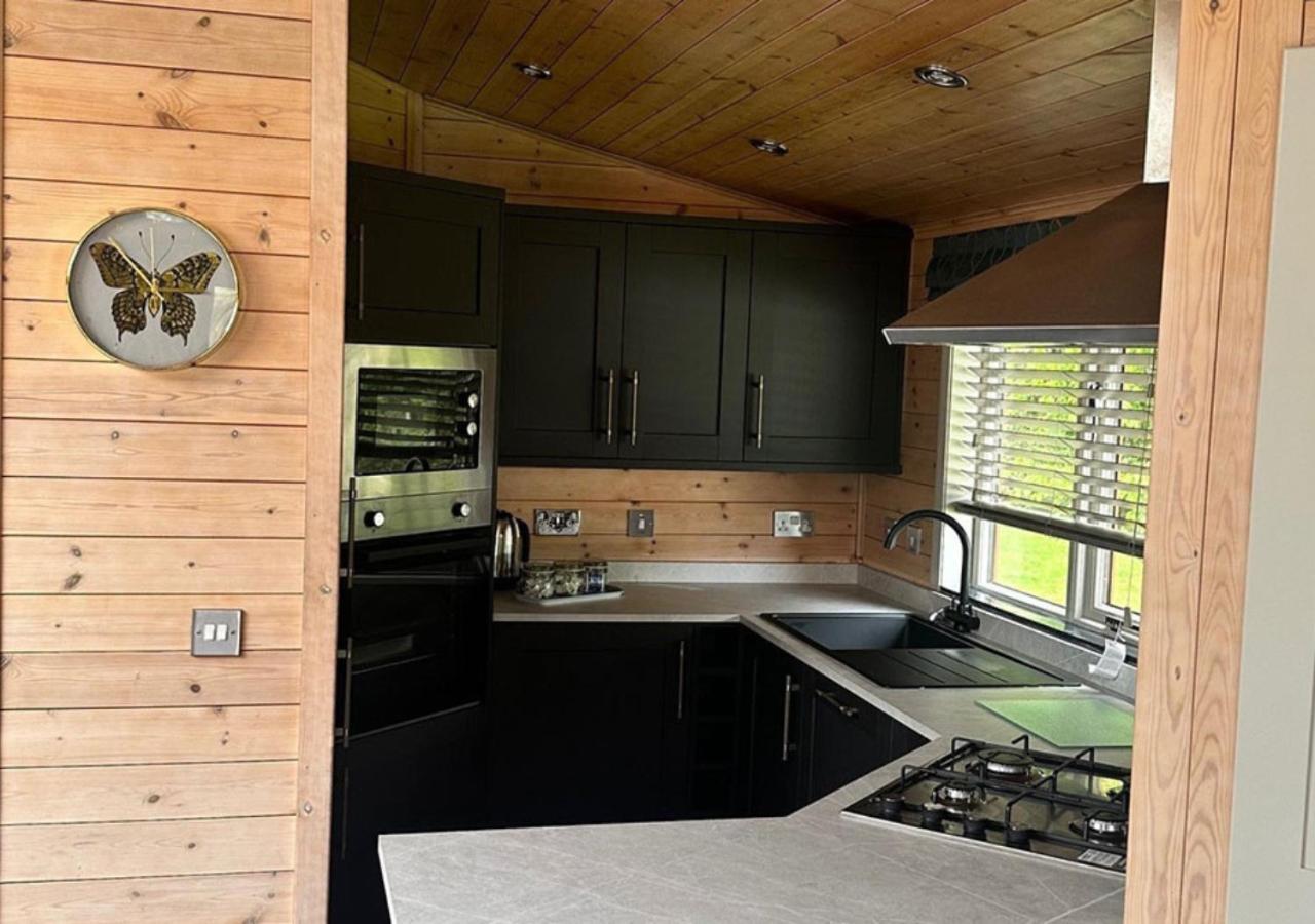 Lomond Woods Holiday Park 발로크 외부 사진